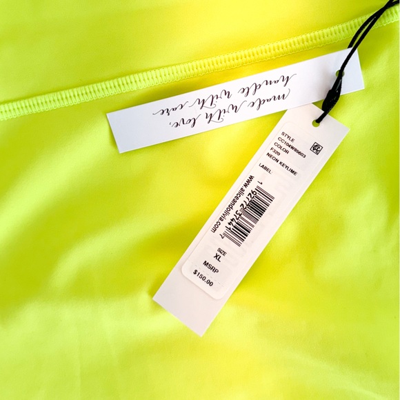 Alice + Olivia NWT Women's Neon Key Lime Aaron High-Rise Biker Shorts XL - Picture 5 of 8
